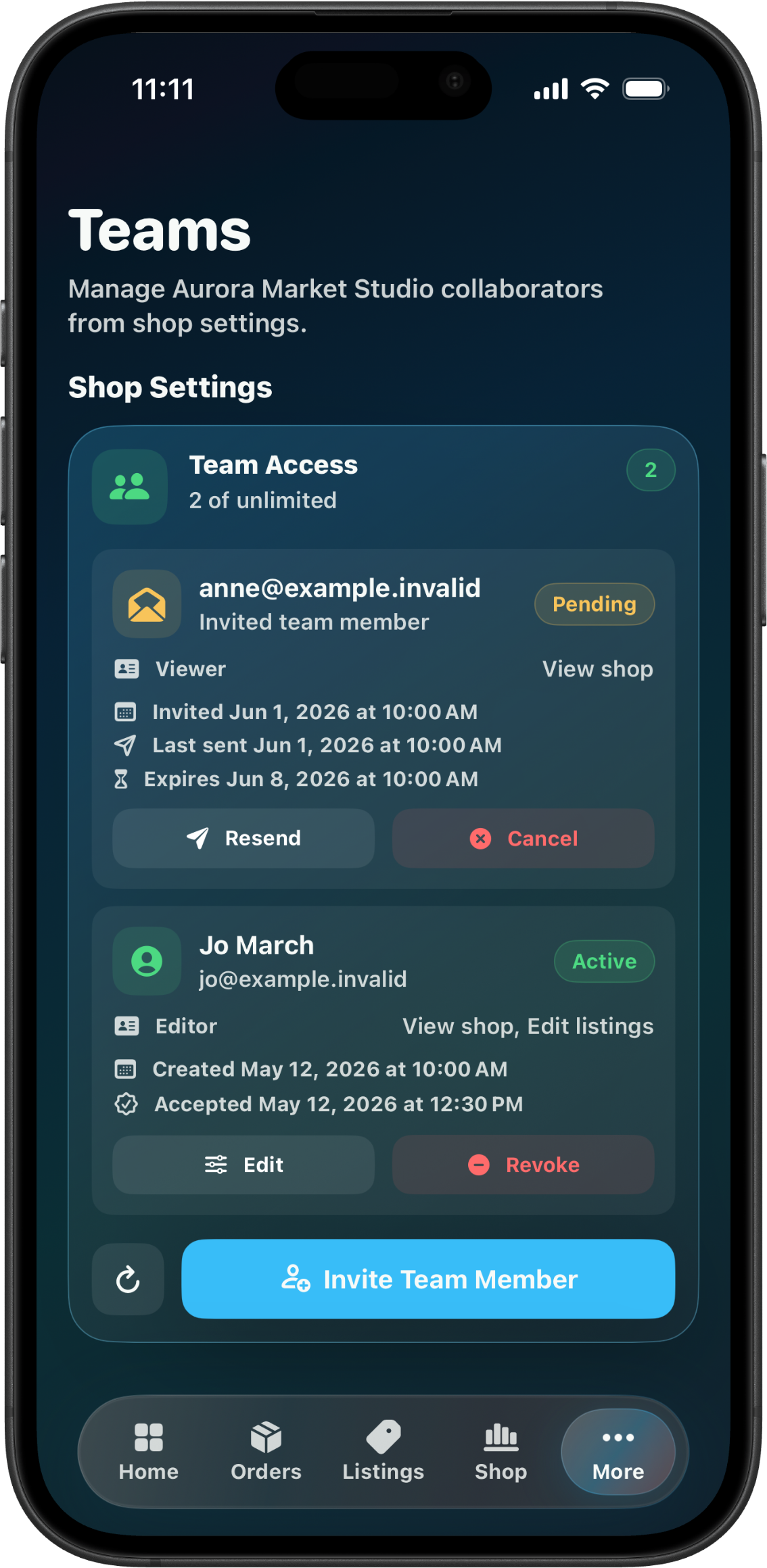 CraftCenter Teams settings screen showing sample collaborators and a pending invite.